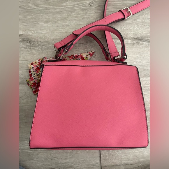 STEVE MADDEN - Bresse Crossbody Raspberry Pink - Picture 7 of 9
